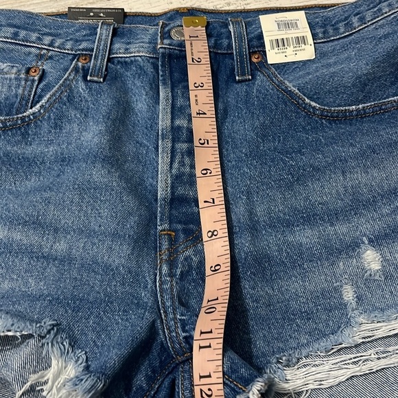 Levi’s 501 shorts size 31. NWT - Picture 11 of 13